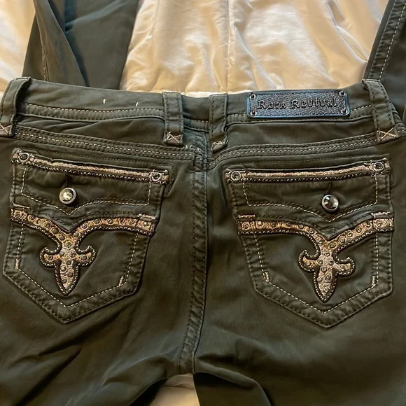 Rock Revival olive green Betty skinny Jeans size 30 - Picture 1 of 3